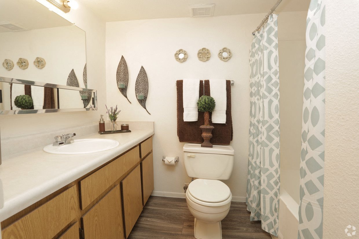 Gallery Photo 10